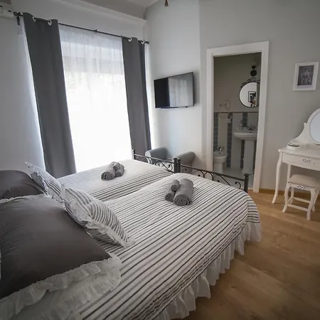 La Piazzetta Delle Regine 3*