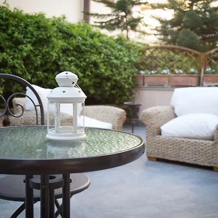 La Piazzetta Delle Regine Bed & Breakfast